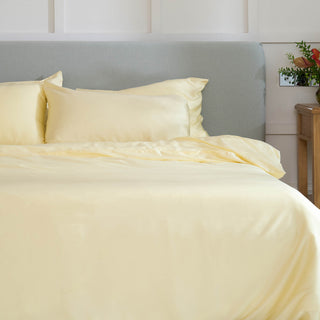 FURRFREE Bamboo Duvet Cover - Pet Hair Repellent for Dogs/Cats Family - Limited Time Offer