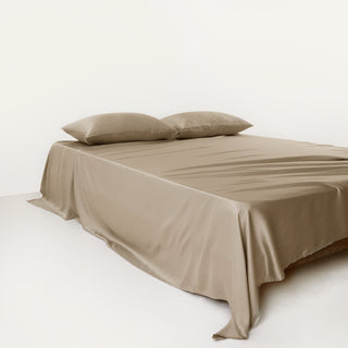 FURRFREE Bamboo Flat Sheet - Pet Hair Repellent for Dogs/Cats Family - Limited Time Offer