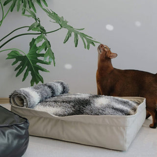 Multifunctional Faux Lambswool & Leather Pet Nest Dog Bed