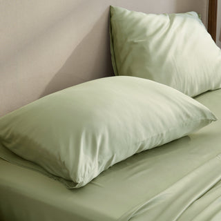 FURRFREE Bamboo Pillowcases - Pet Hair Repellent for Dogs/Cats Family - Limited Time Offer