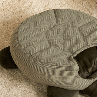 Terrapin Tuck-In Pet Bed