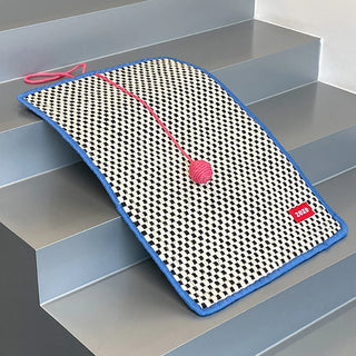 ZEZE Pets Vertical Scratcher - Limited Time Offer